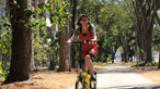 Sex shop lança banco de bicicleta com vibrador