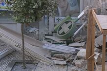 derrocada, feridos, farmácia, escombros, vítimas