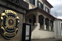 Jovem de 16 anos baleado em Olhão