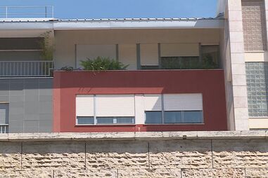 Mulher tenta asfixiar a mãe até à morte