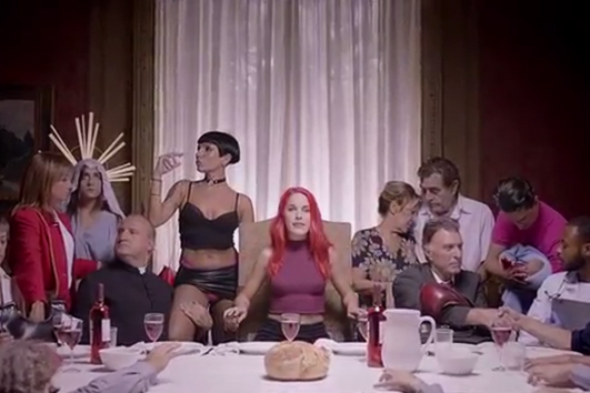 Atriz porno arrasa "hipocrisia" da sociedade espanhola