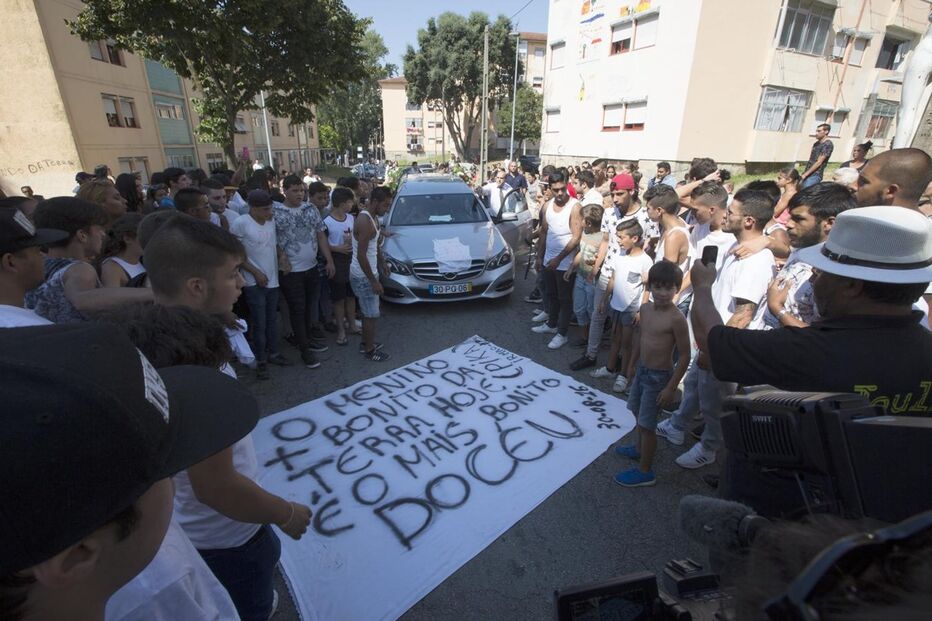 PSP, André Gomes, Pika, funeral, bairro do Cerco, jovem, morte, PSP