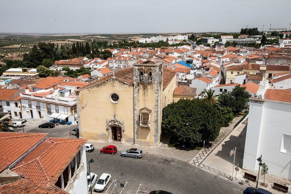 igreja, IMI, edifícios, isentos, residências, imposto