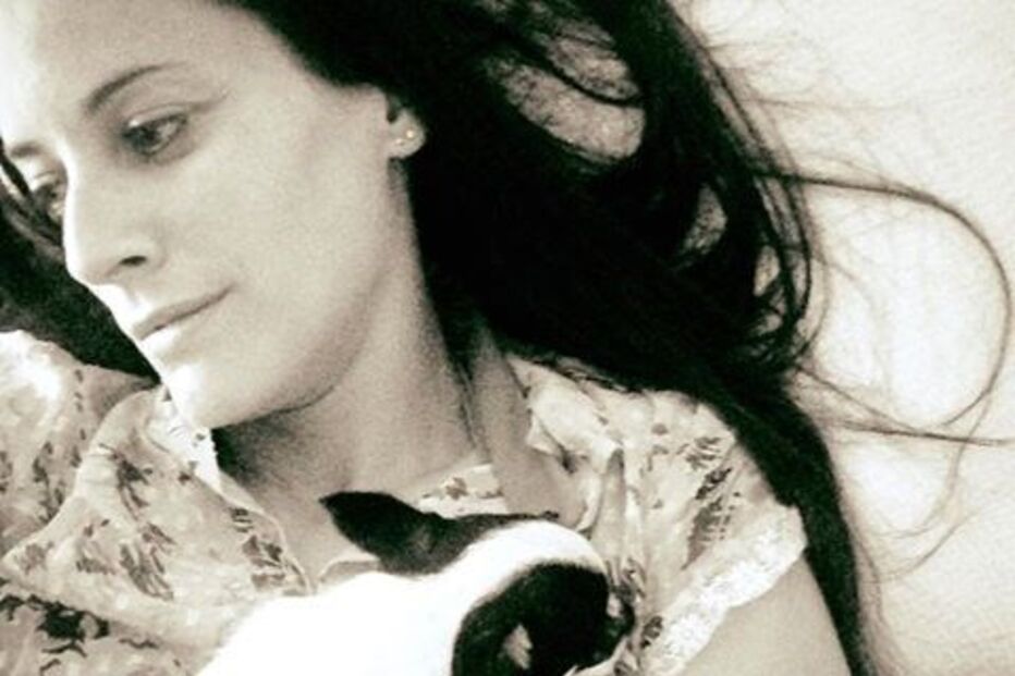 Maria João Bastos, cadela, atriz