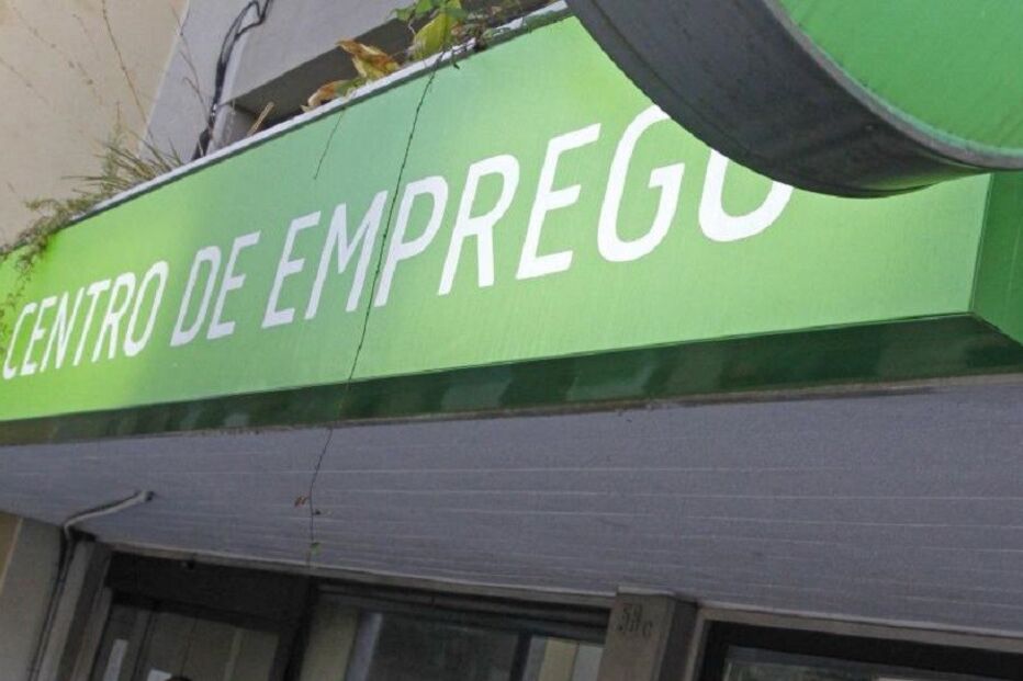 08-09-2016_22_03_45 emprego.jpg