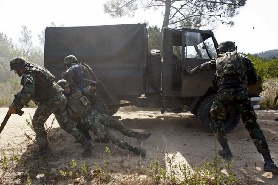 Vítor Silva, Portimão, Ponte de Lima, Hugo Abreu, Madeira, Hospital Curry Cabral, Dylan Silva