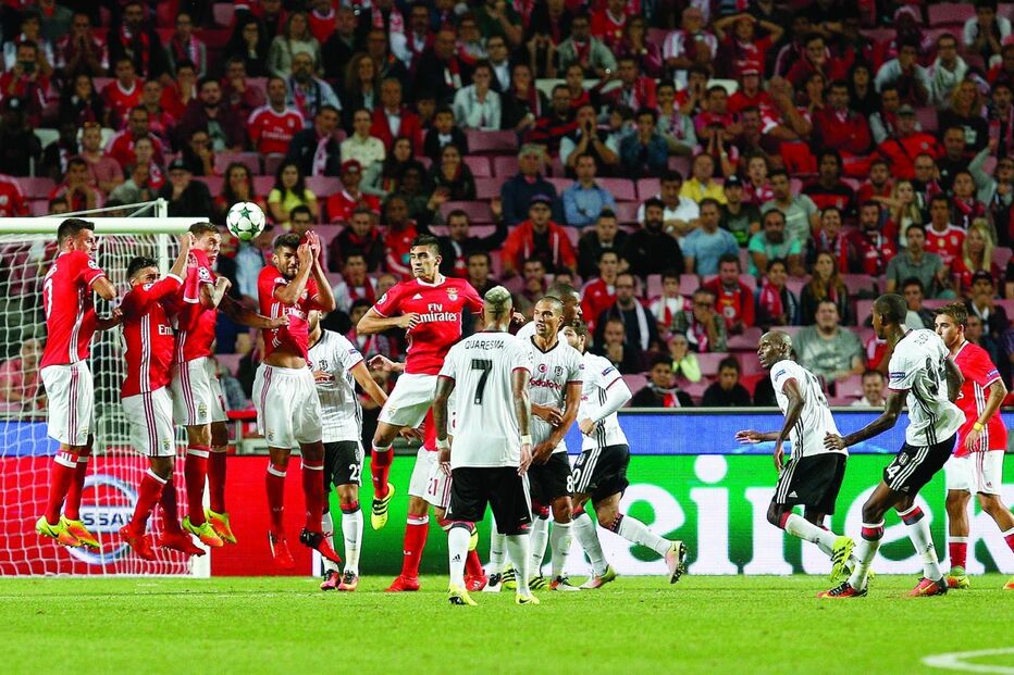 Benfica, Liga dos Campeões, Talisca, Gonçalo Guedes, Rui Vitória, Salvio, André Horta, Marcelo, Ederson, Aboubakar, Quaresma, futebol