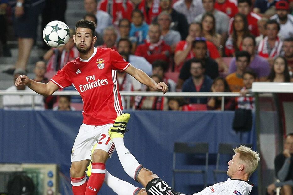 Benfica, Liga dos Campeões, Talisca, Gonçalo Guedes, Rui Vitória, Salvio, André Horta, Marcelo, Ederson, Aboubakar, Quaresma, futebol