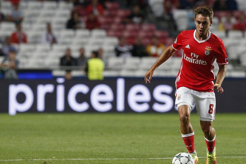 Benfica, Liga dos Campeões, Talisca, Gonçalo Guedes, Rui Vitória, Salvio, André Horta, Marcelo, Ederson, Aboubakar, Quaresma, futebol