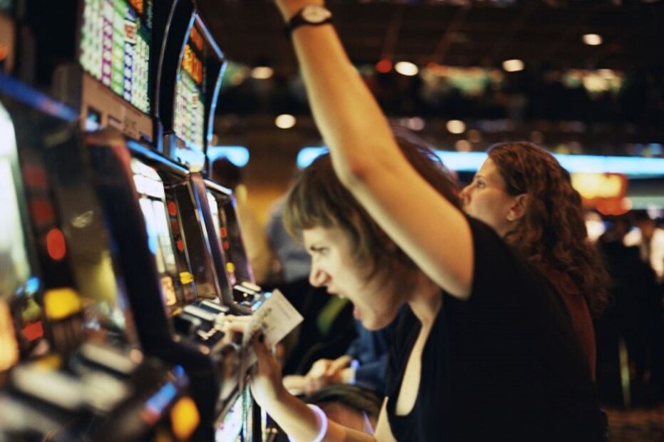 Jogo, vício, estudo, Portugal, Comportamentos Aditivos, questões sociais