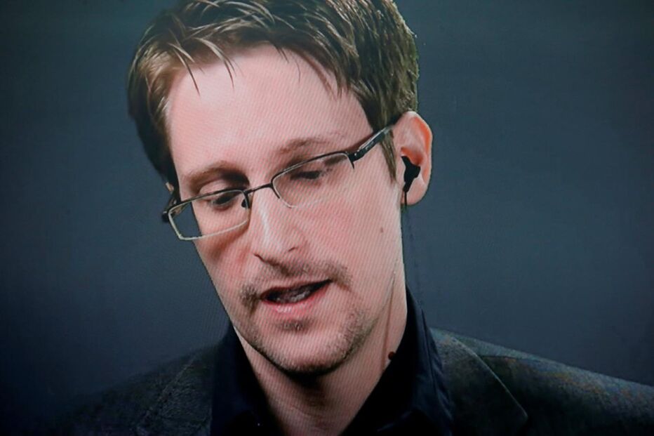 Bernie Sanders, Edward Snowden, Barack Obama, Casa Branca, Noam Chomsky, Susan Sarandon, Daniel Ellsberg, política
