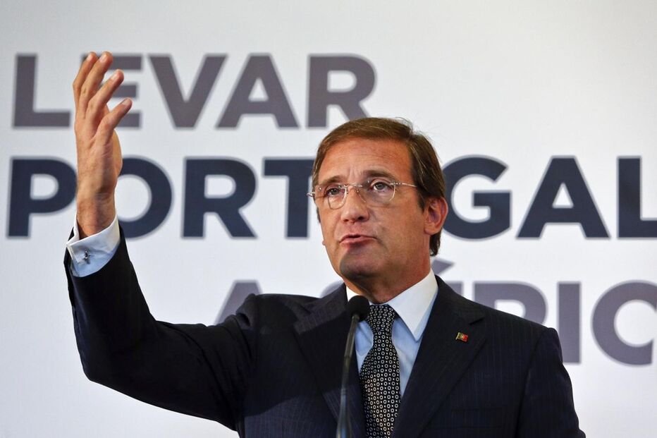 PSD, Pedro Passos Coelho, CDS, Governo, política, eleições, economia, negócios e finanças, sondagem