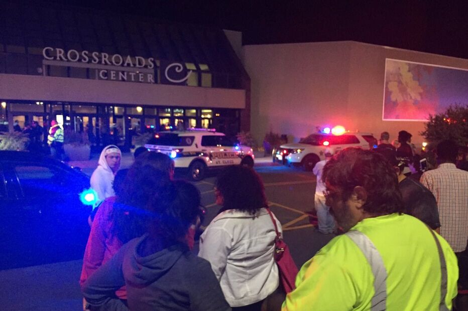 Minnesota, EUA, Ataque, Faca, Centro Comercial