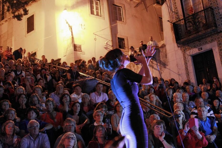 19-09-2016_15_59_33 alfama2.JPG