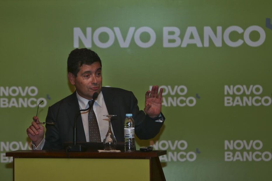 Novo Banco, António Ramalho, venda direta, Fundo de Resolução, economia, negócios e finanças