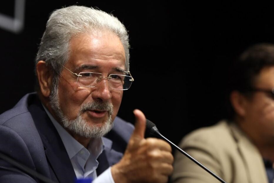 Isaltino Morais, Câmara de Oeiras, PSD, Miguel Pinto Luz, Carlos Carreiras, Ângelo Pereira, política, partidos e movimentos, autoridades locais