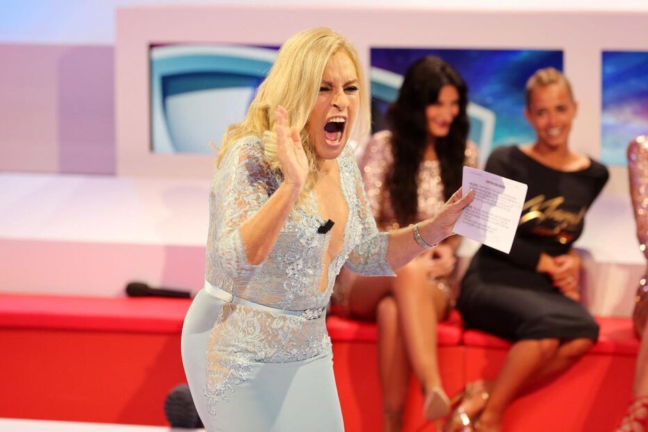 Teresa Guilherme, decote, apresentadora, Casa dos Segredos