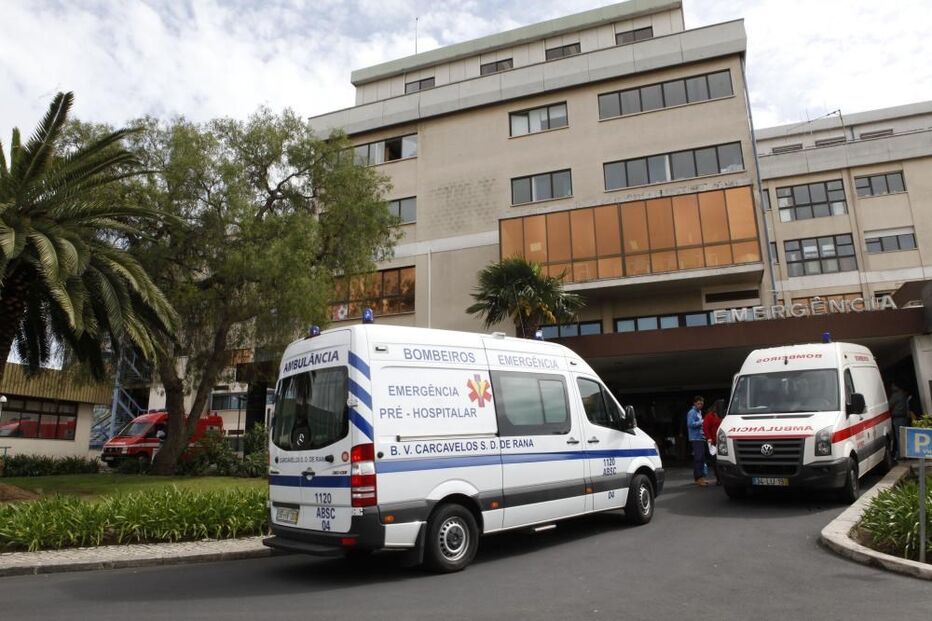 Estrada Nacional 375, Parque de Monserrate, Hospital de Cascais, Hospital São Francisco Xavier, Sintra, Colares, questões sociais, demografia