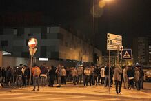 Tiroteio, barreiro, assaltante, mortos, polícia, feridos