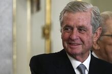 João Lobo Antunes, morte, neurocirurgião