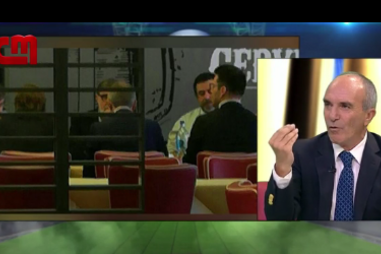 Carlos Janela reage a foto polémica