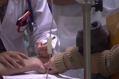 Hospitais fiscalizados por infeção de bactéria