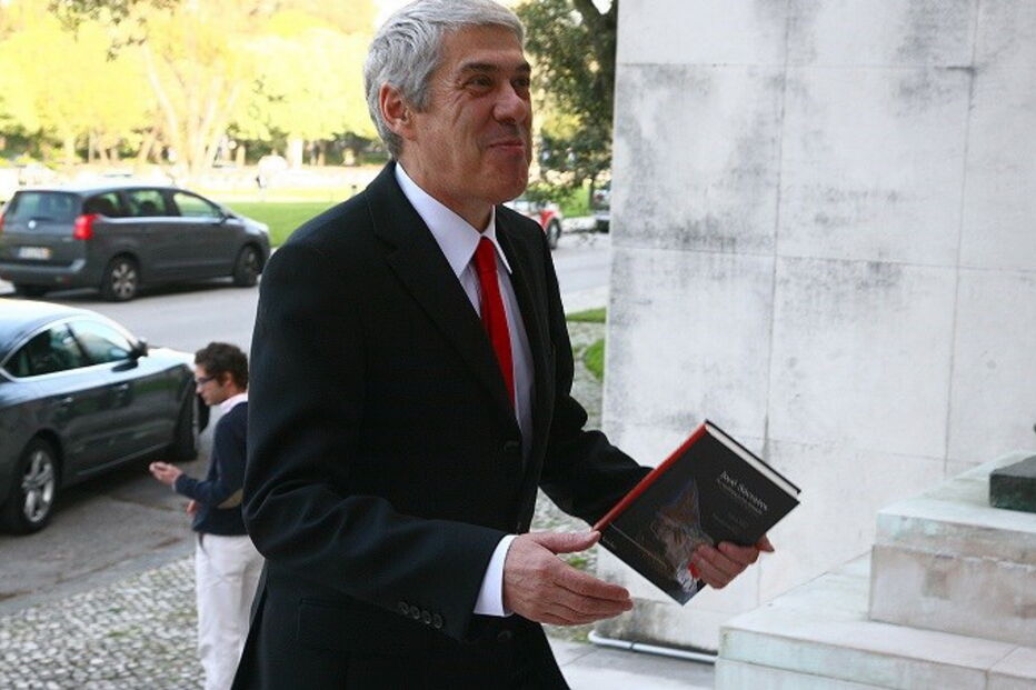 José Sócrates, Faculdade de Direito de Lisboa, Ministério Público, Carlos Santos Silva, Pine Cliffs, Albufeira