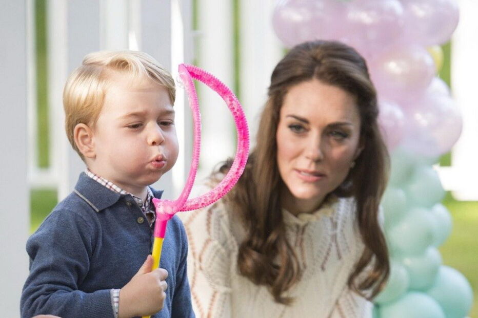 Goerge, Canadá, Duques, Cambridge, William, Kate, Charlotte, Príncipes, Crianças