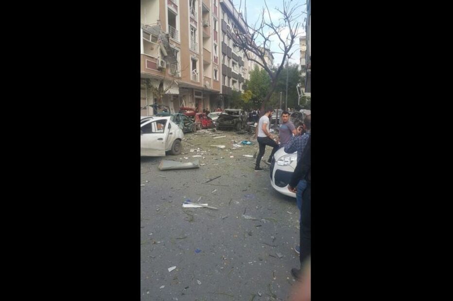 06-10-2016_14_52_08 turq6.jpg