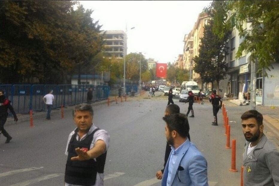 06-10-2016_14_52_09 turq5.jpg