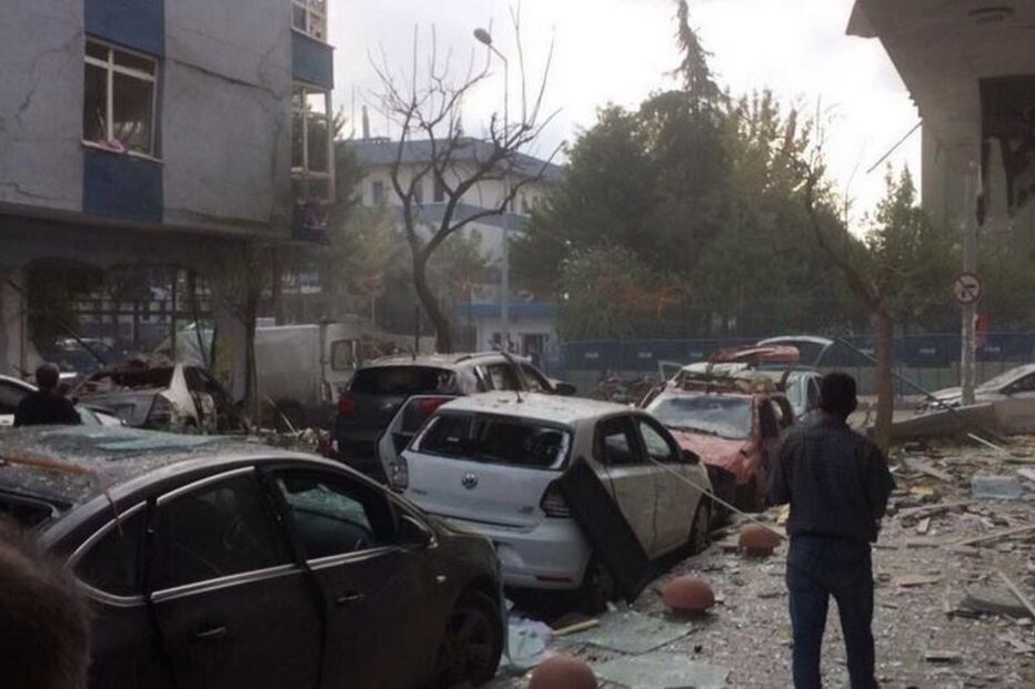 06-10-2016_14_52_10 turq3.jpg