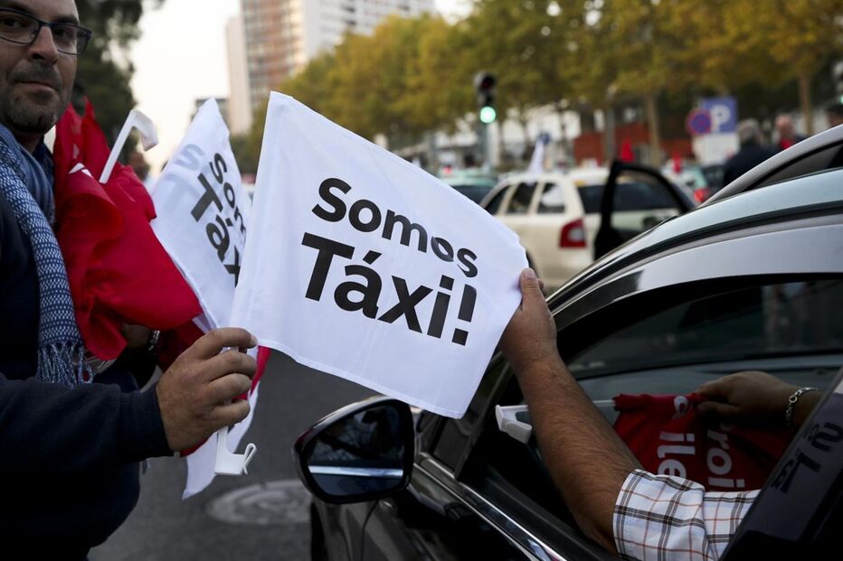 Lisboa, megaprotesto, manifestação, taxistas, uber