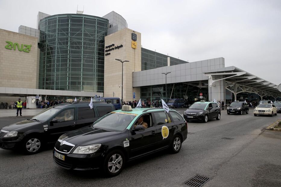 Lisboa, megaprotesto, manifestação, taxistas, uber
