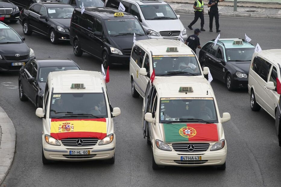 Lisboa, megaprotesto, manifestação, taxistas, uber