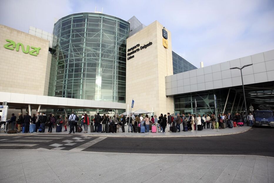 Lisboa, megaprotesto, manifestação, taxistas, uber