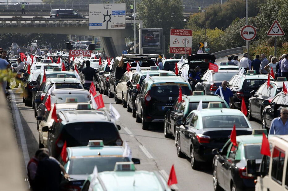 Uber, Cabify, taxistas, taxis, Lisboa, manifestação, protesto