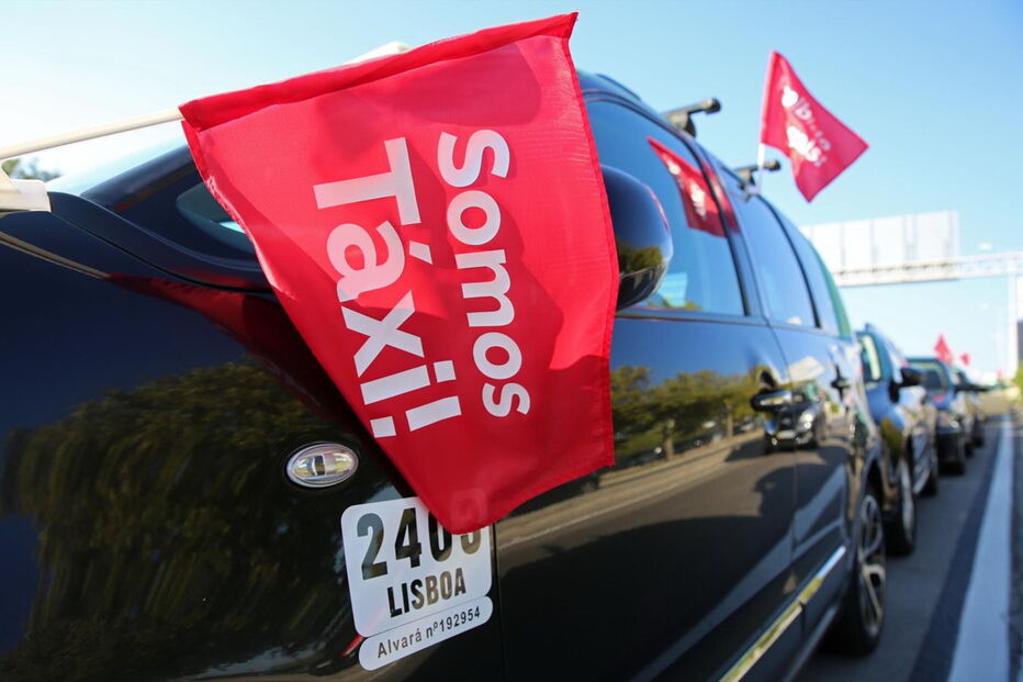 taxistas, táxi, Cabify, Uber, manifestação, megaprotesto, marcha lenta, Rotunda do Relógio, Florêncio Almeida, Antral, Portugal, Palácio de Belém, Porto, Parque das Nações, Lisboa, Assembleia da República, Aeroporto de Lisboa, questões sociais, política