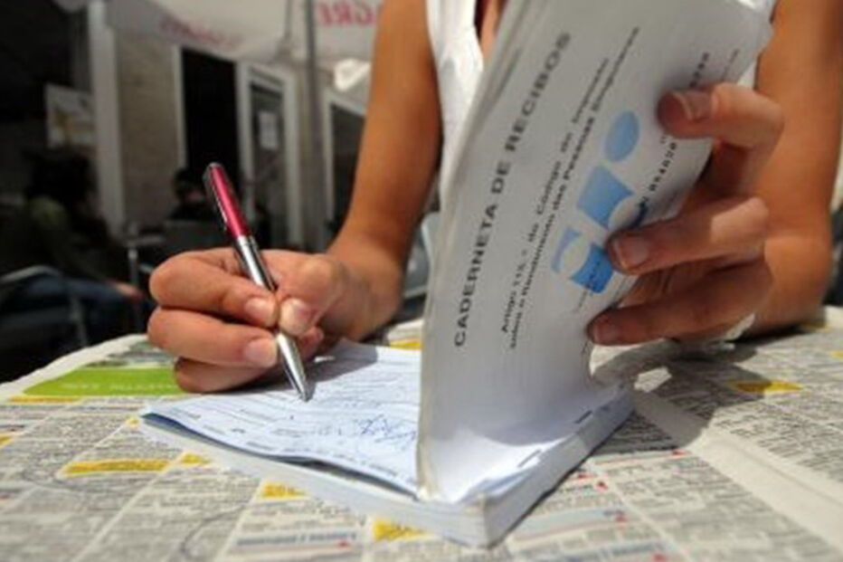 Centro de Emprego e Formação Profissional, IEFP, Porto, Ministério do Trabalho, Governo, Segurança Social, Instituto do Emprego, trabalho, economia, negócios e finanças