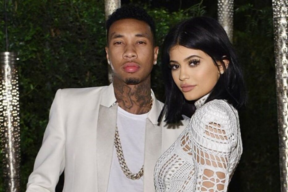 Kylie Jenner, Kim Kardashian, questões sociais, artes, cultura e entretenimento, namoro, Tyga, relação