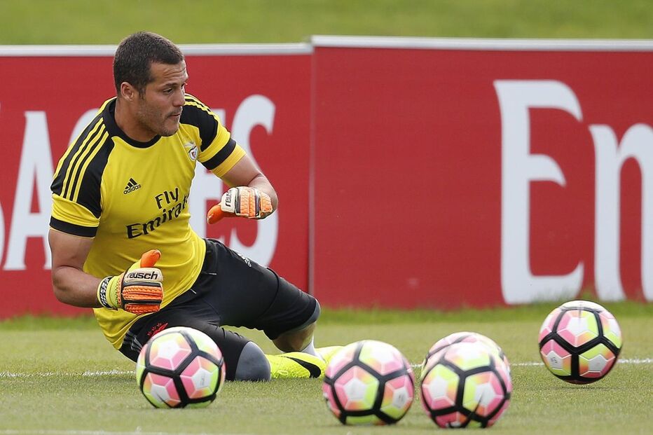 Júlio César, Benfica