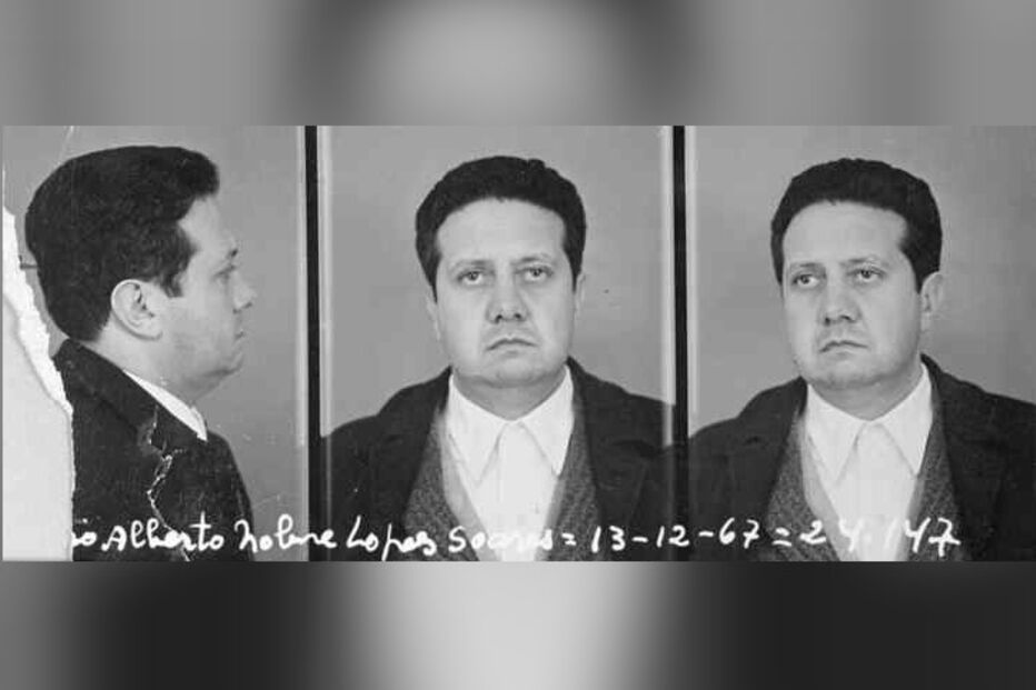 19-10-2016_16_17_26 1967 ficha pide mario soares grande FMM.jpg