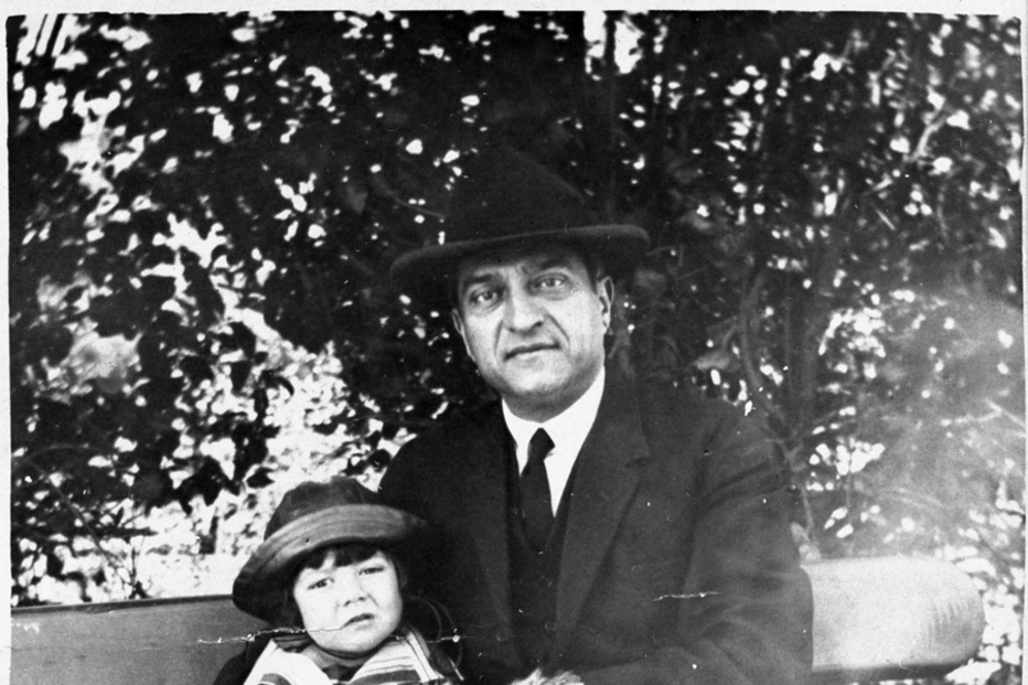 19-10-2016_16_56_08 1927 - soares com pai fmm.jpg