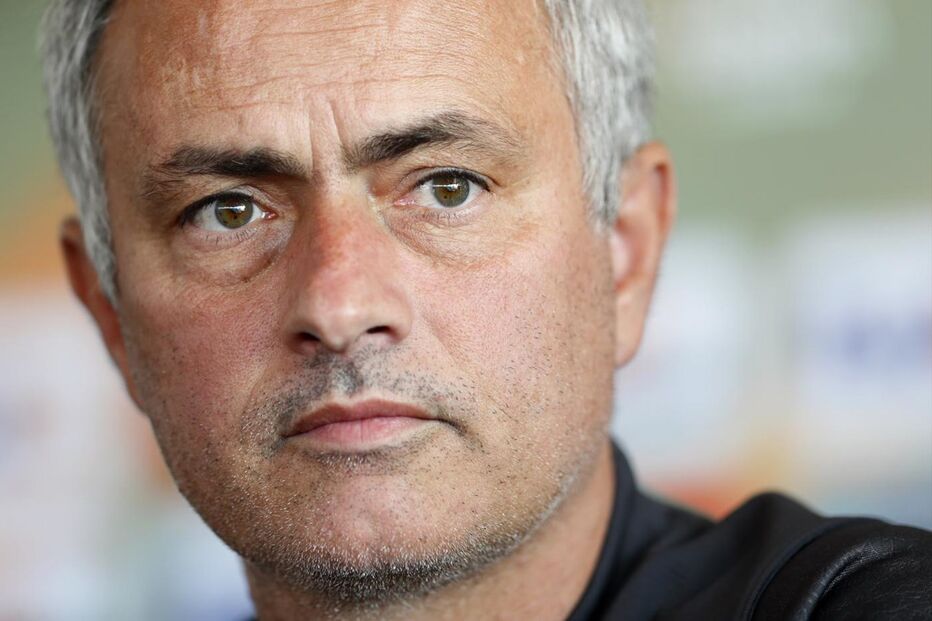 José Mourinho, Manchester United, Liga Europa, Wayne Rooney, Liverpool, desporto, futebol