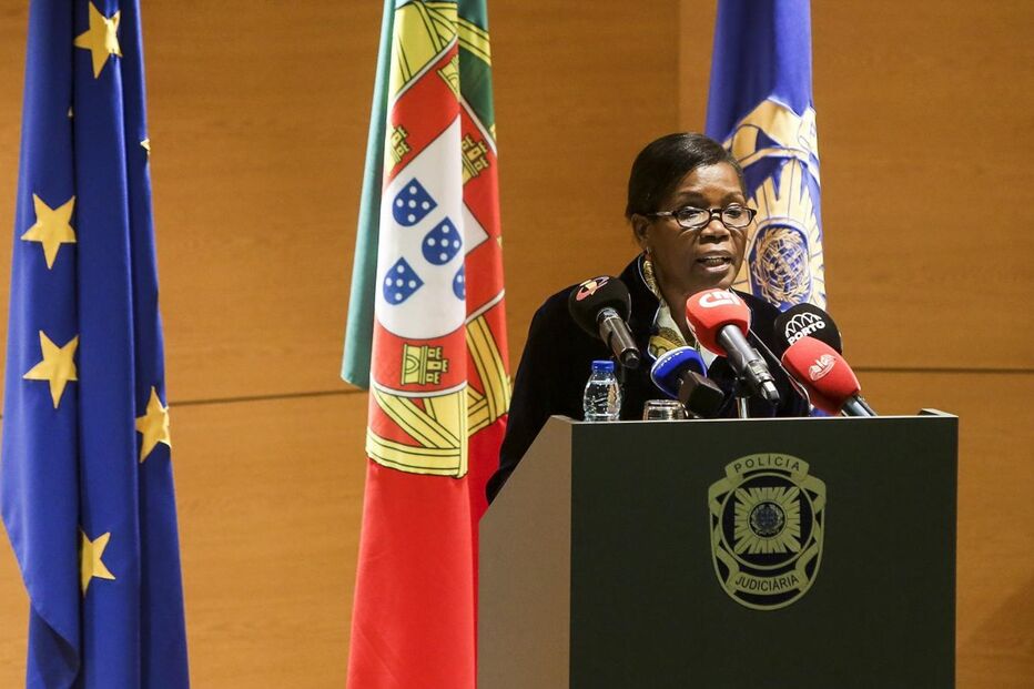 28-10-2016_09_32_48 van.jpg