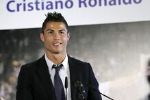 Cristiano Ronaldo, CR7, contrato, Real Madrid, Santiago Barnabeu, jogador, futebol
