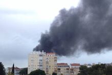 Incêndio, lixeira, Amadora, bombeiros