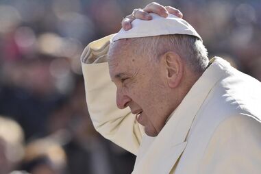Pedro Barroso, Carlos Tomé, Mário de Oliveira, Fátima, bispo de Leiria, Lisboa, Conferência Episcopal Portuguesa, João Carlos Lopes, Carlos Simões Nuno, professor do Instituto Politécnico de Tomar Luís Mota Figueira, CGTP, Valdemar Henriques, João Saramago, André Nuno Lopes, Francisco, Jesus Cristo, Igreja Católica, Fátima Nunca Mais, Fátima SA, Portugal, Paulo VI, João Paulo II, Bento XVI, América Central, religião, questões sociais, líderes religiosos