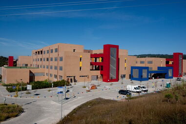Hospital Pediátrico de Coimbra sem apoio pedagógico para crianças internadas que frequentam o 1.º ciclo