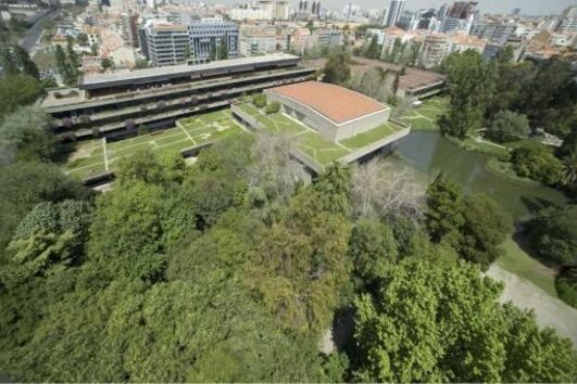 gulbenkian, foudation, gardens, lake