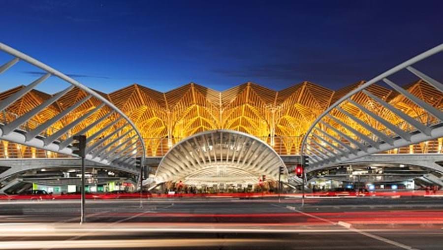 The futuristic train, bus and subway terminal Estação do Oriente is a tree minutes walk from the venues of the summit 